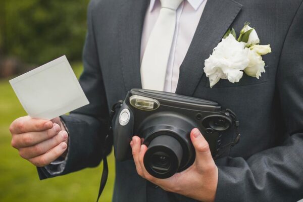The Latest Trends in Wedding Photography and Videography