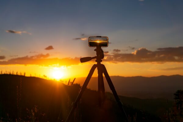 Maximizing Mobile: How to Shoot Professional-Quality Videos with Your Smartphone